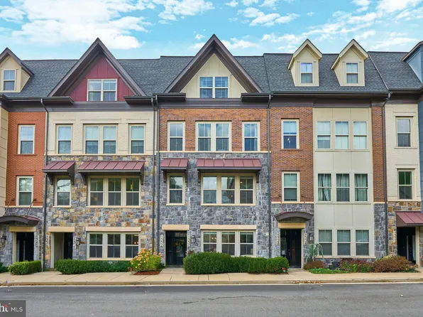 1330 S Quinn St, Arlington, VA 22204