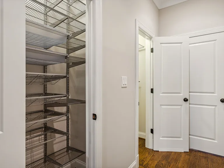 39 U St NE #1 — Photo 8