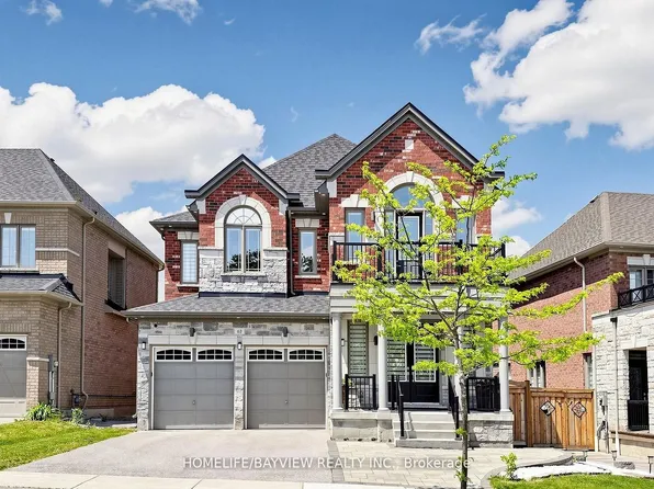 62 Pear Blossom Way, East Gwillimbury, ON L9N 0S9