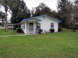 525 NE 1st St, Chiefland, FL 32626