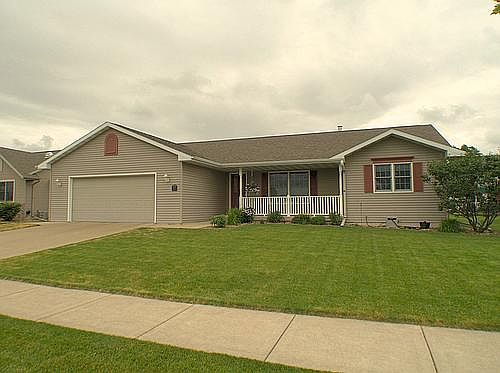 1st image of 1013 Remington Dr