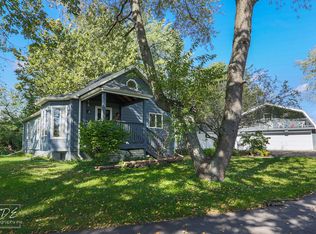 27W360 Bauer Rd, Naperville, IL 60563