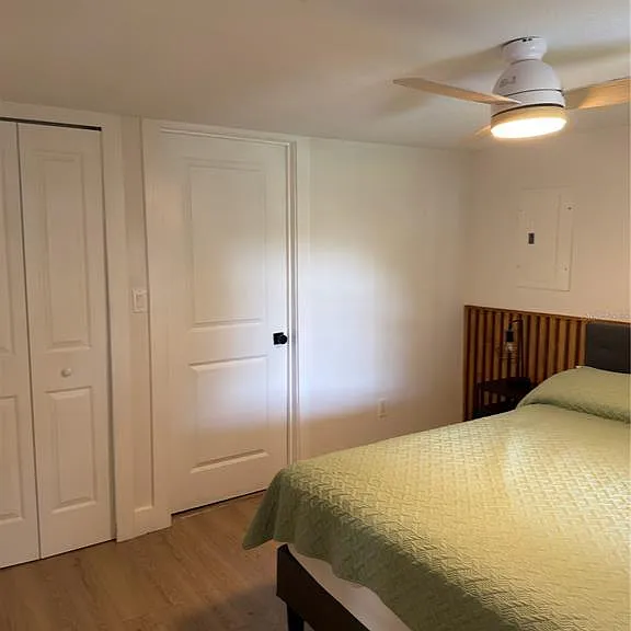 2417 W Gray St — Photo 9