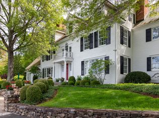 8 Bayberry Hill, Roxbury, CT 06783