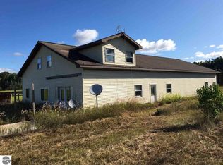 11076 Puffer Rd SW, Fife Lake, MI 49633