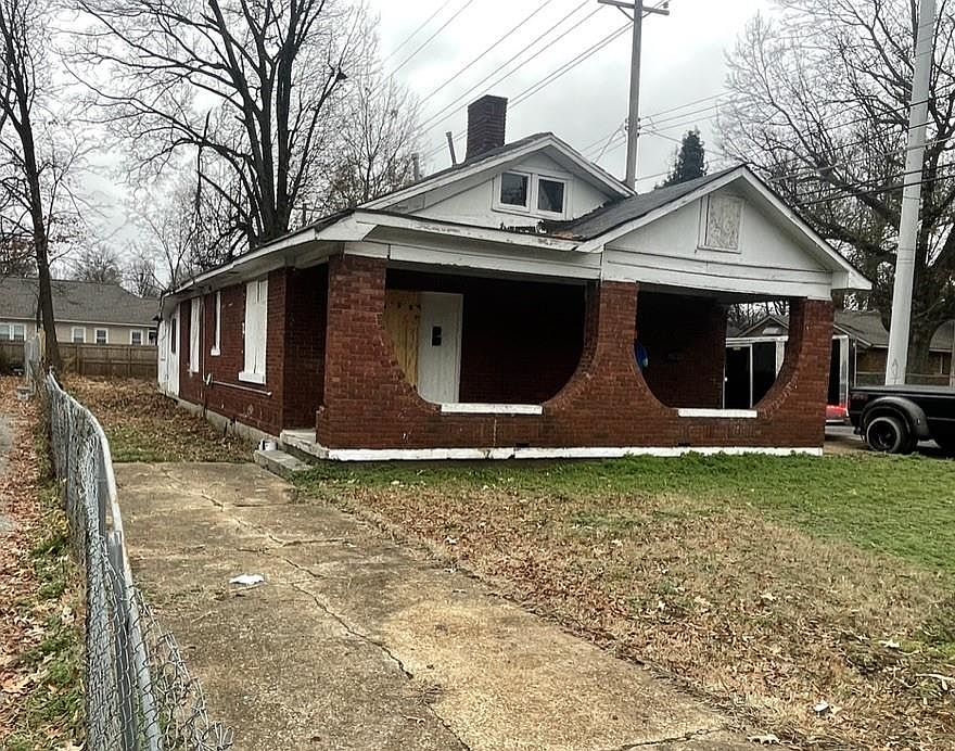 1st image of 3295 Bowen Ave