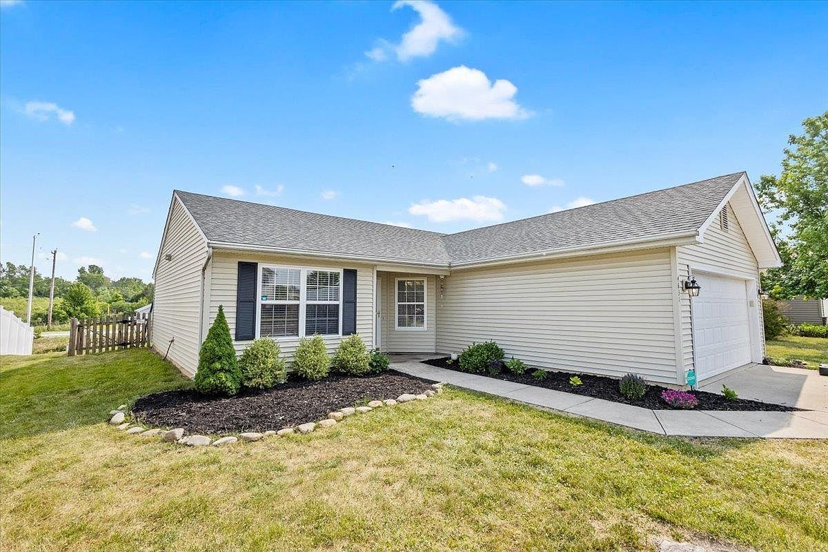 4631 Anglers Ln, Fort Wayne, IN 46808 Zillow