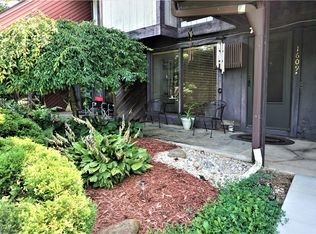 1609C Treetop Trl #39, Akron, OH 44313