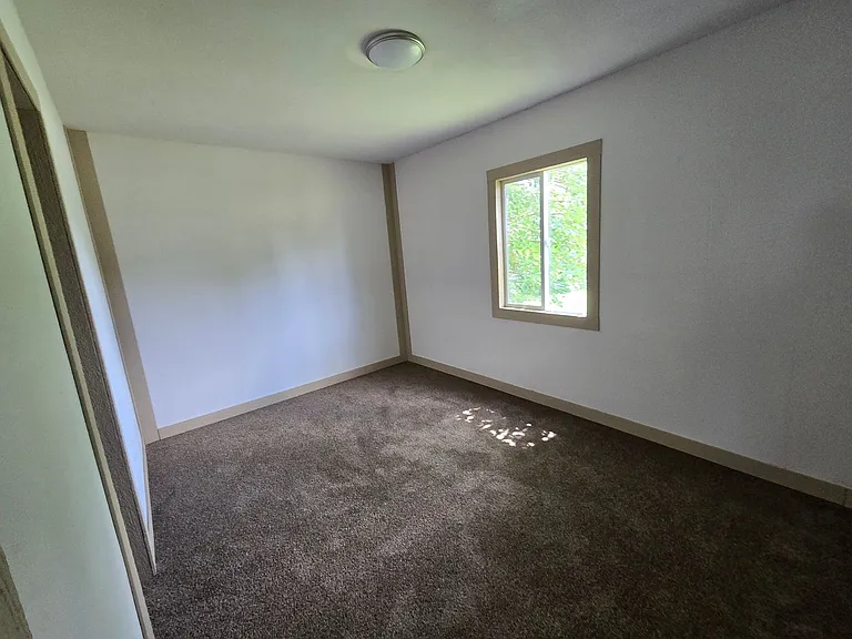 3358 SE Irvingham St — Photo 6