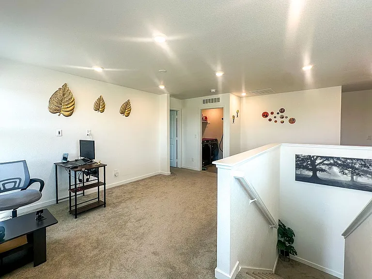 9037 Borrowdale Ln — Photo 27