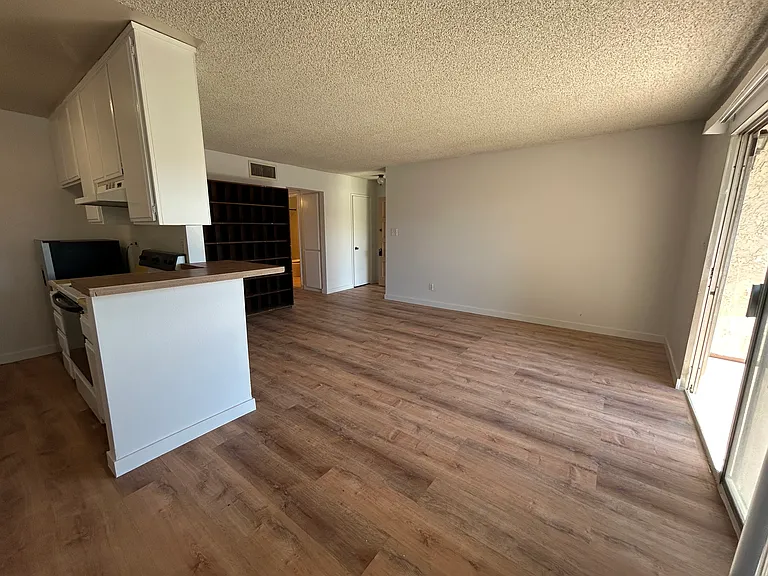 2300 S Hacienda Blvd #B7 — Photo 6