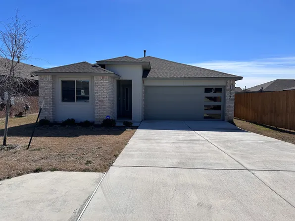 104 Halford Rd, Georgetown, TX 78633