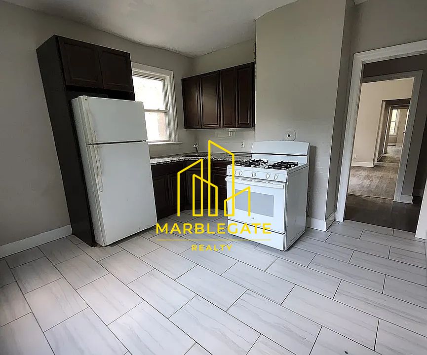 1st image of 136 Shepard Ave #55