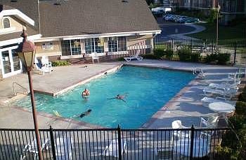 2nd image of 3195 Marseilles Way
