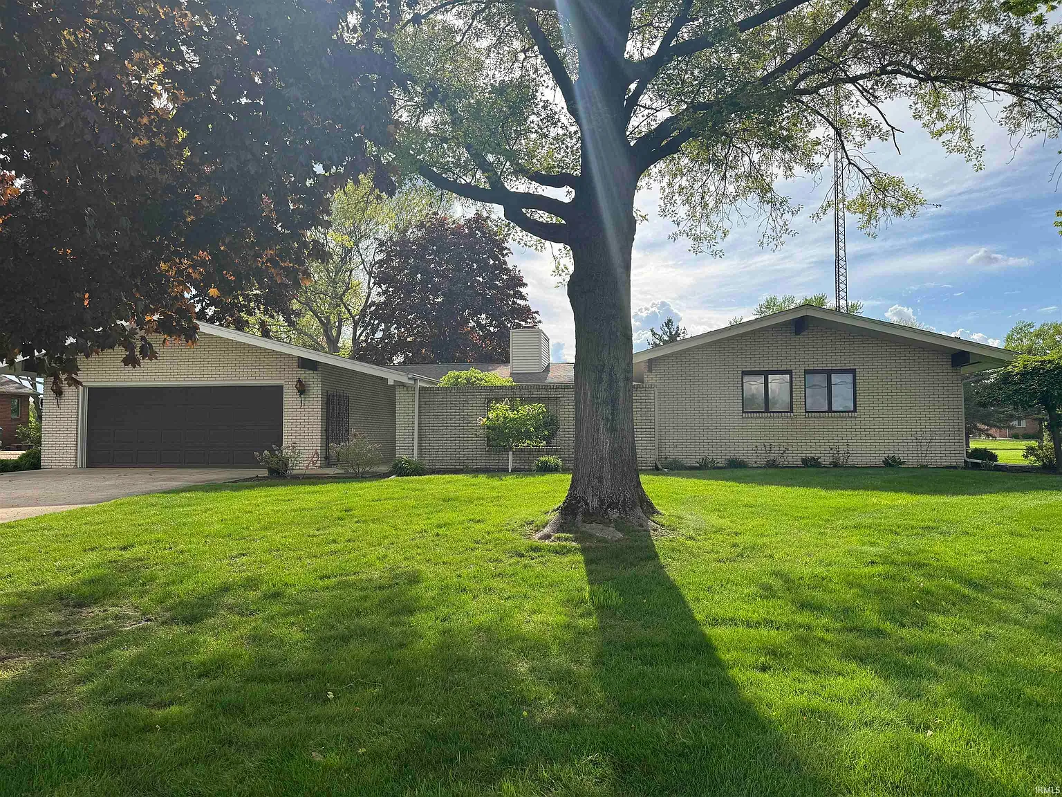 10059 Quince Rd photo 1