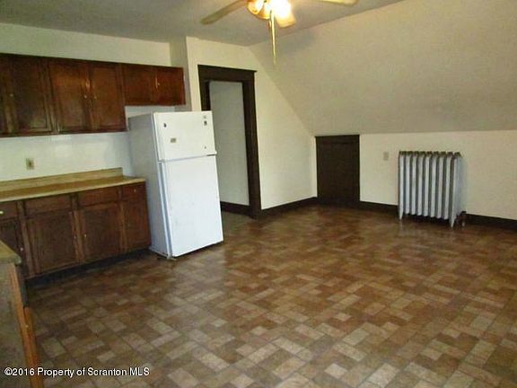 SECOND FLOOR KITCHEN