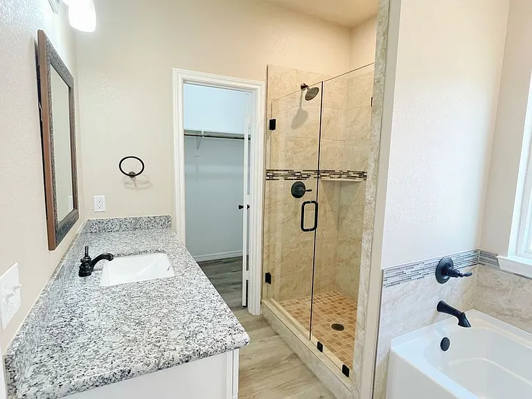 333 Venus Rd — Photo 6