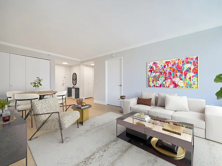 160 Riverside Blvd #8D — Photo 3