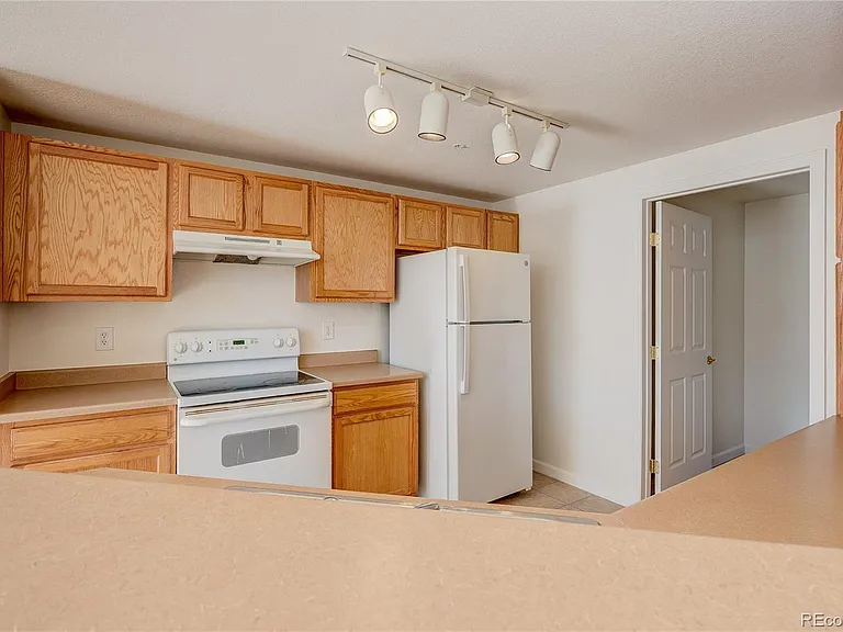 5756 N Genoa Way #12-208 — Photo 23