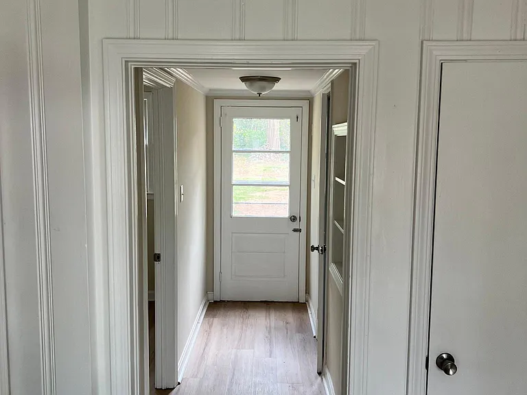 120 Bessie Ave — Photo 6