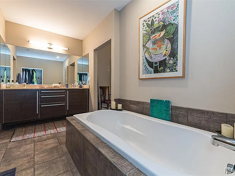 4100 Forest Park Ave #501 — Photo 19