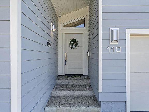 4th image of 110 El Caminito Ave