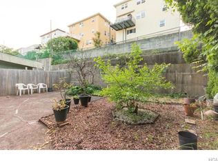 31 Elizabeth Pl, Yonkers, NY 10703