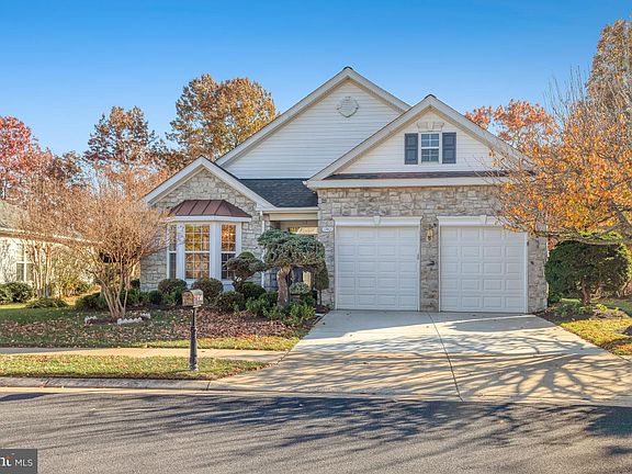 2nd image of 17401 Four Seasons Dr