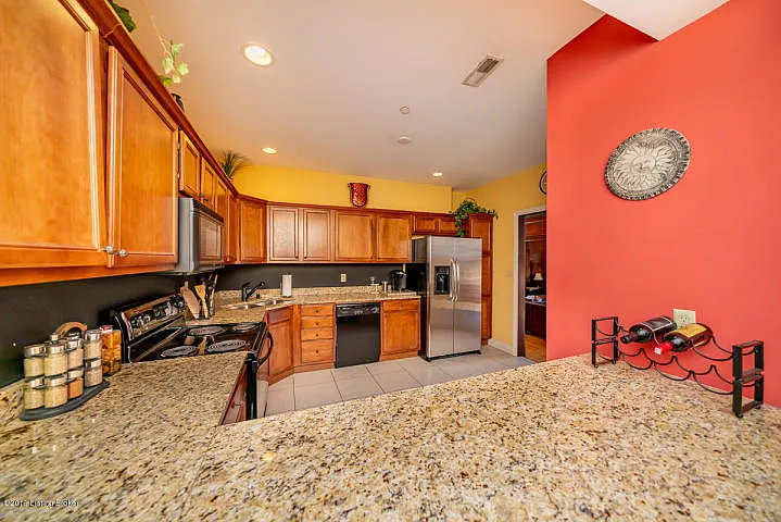 133 S 3rd St #303 — Photo 7