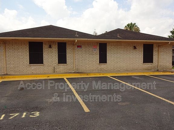 2nd image of 1713 Oasis Ave #13