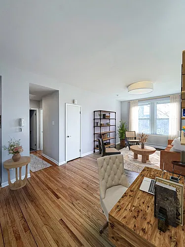 Floor plan 304