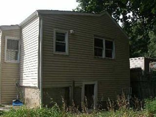 2nd image of 112 Columbia St