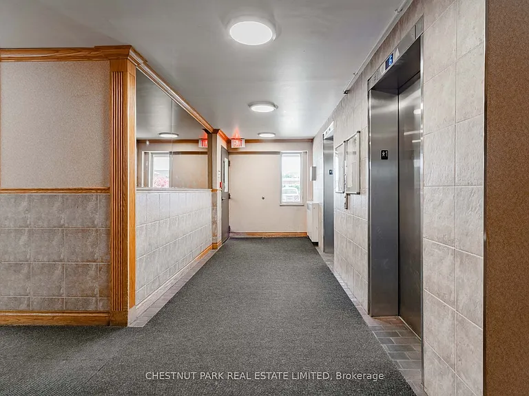 1060 Caven St #202 — Photo 29