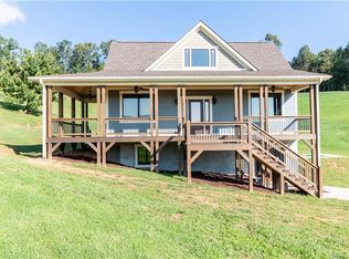 12 McKenna Hill Ln #1, Candler, NC 28715