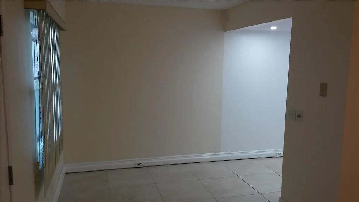 2 bed, 1.5 bath, 953 sqft, $1,800 — Photo 4