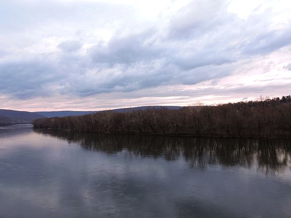 enjoy sunset walk to Potomac River from our house