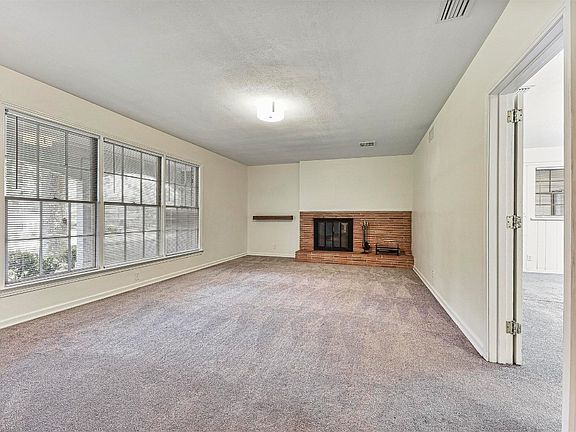 5th image of 1429 Atlantic Ave