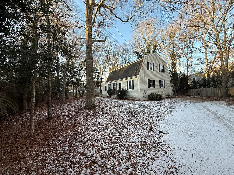 613 Skunknet Rd — Photo 9
