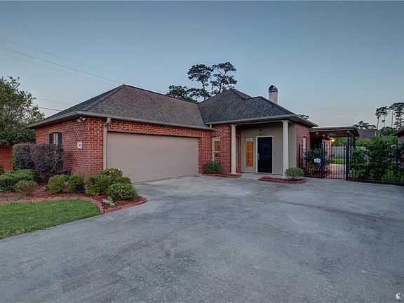 3rd image of 2803 S Locke Point Dr