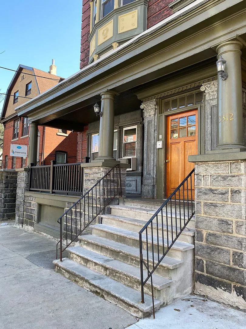 3312 Hamilton — Photo 1