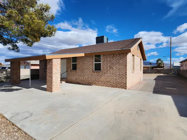 211 Edgewood Dr, Sunland Park, NM 88063