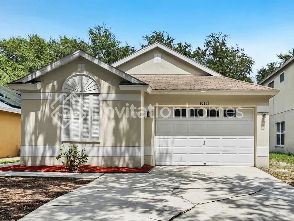 10353 Lakeside Vista Dr