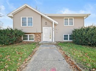 610 Market St, Carlisle, IA 50047