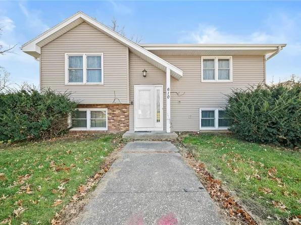 610 Market St, Carlisle, IA 50047
