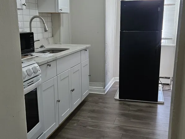 300 Lewis Ave #2-F, Lansdowne, PA 19050