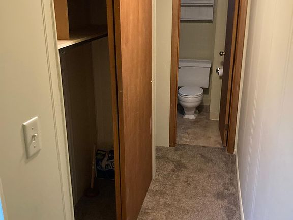 Hallway to upstairs bathroom