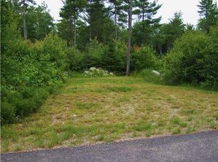 8 Crowley Rd, Lincolnville, ME 04849