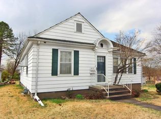 1413 Bloomfield Rd, Cape Girardeau, MO 63703