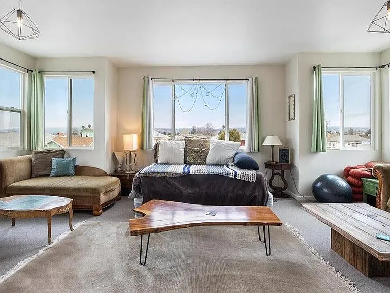 439 International Blvd #TF2 — Photo 8