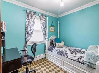 14432 25th Rd, Flushing, NY 11354